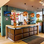 Roombach Center Hotel