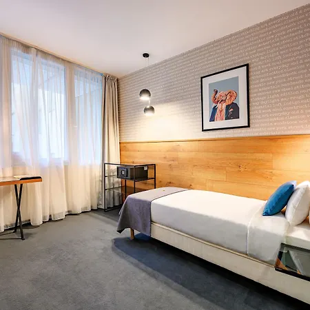 Otel Roombach Center