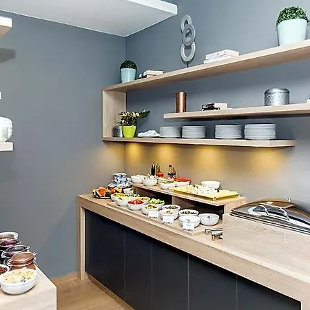 Roombach Center 3* Будапешт