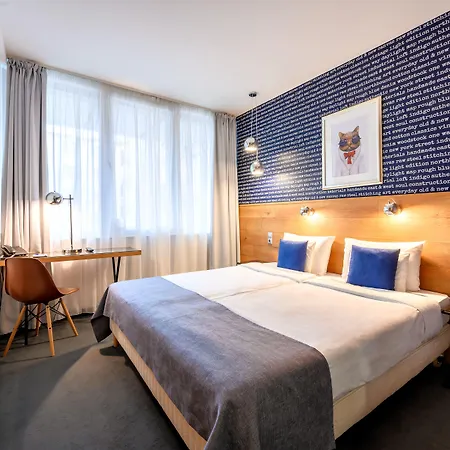 Hotel Roombach Center