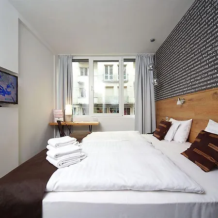 Roombach Center Hotel 3*