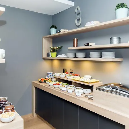 Otel Roombach Center Budapeşte