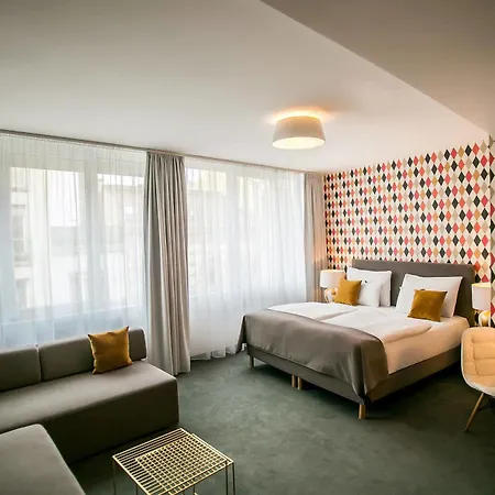 Roombach Center Otel 3*
