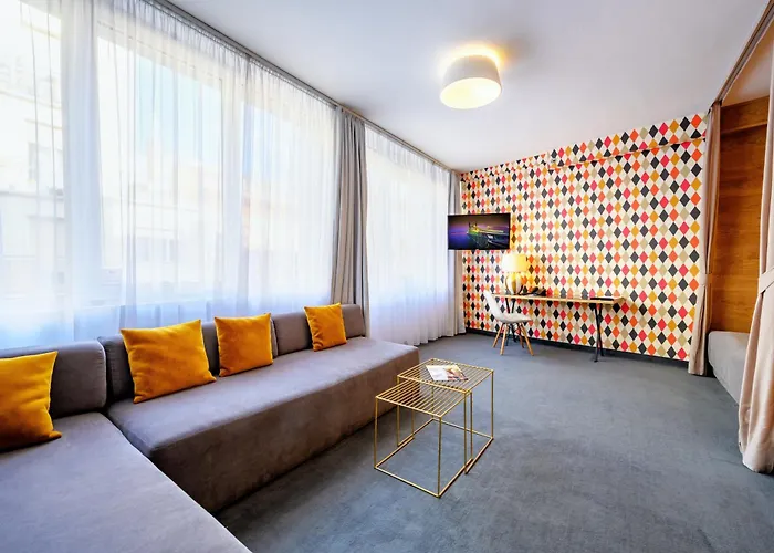 Hotel Roombach Center