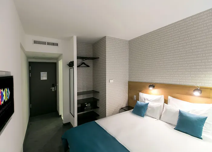 Roombach Center Budapest