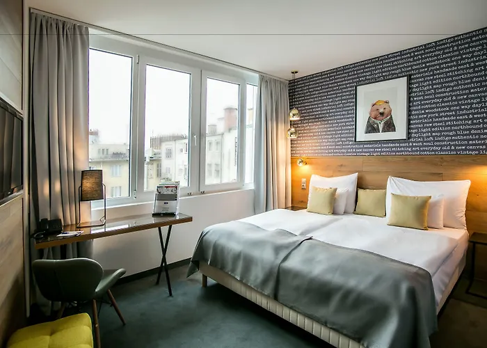 Hotel Roombach Center 3*