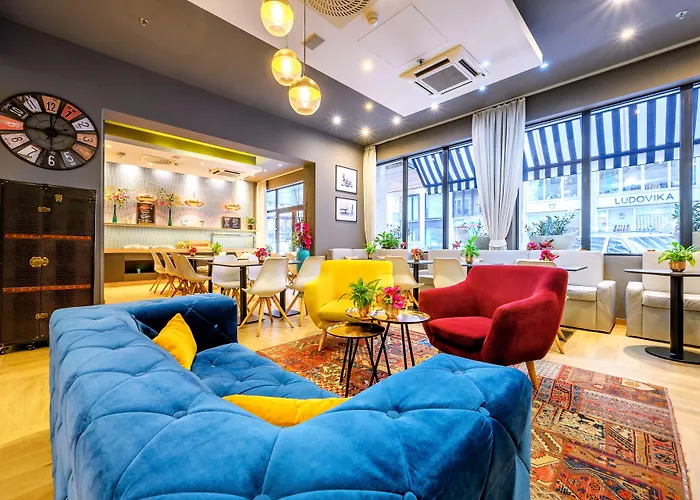 Roombach Center 3*