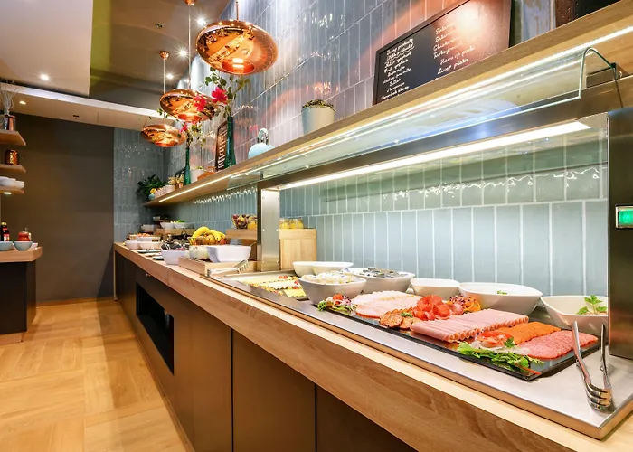 Roombach Center Budapest