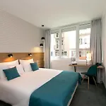 Roombach Center מלון 3*