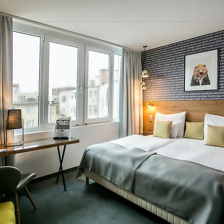 Roombach Center Budapest